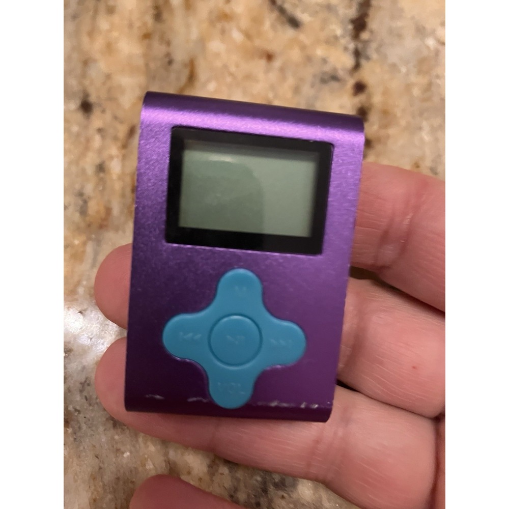 Eclipse Fit Clip 4GB 1" MP3 Player, Purple/ Turquoise LCD Screen Works Great